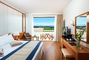 Constantinou Bros Athena Beach Hotel Classic Zimmer