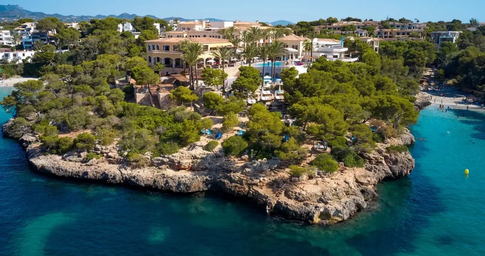 Robinson Cala Serena